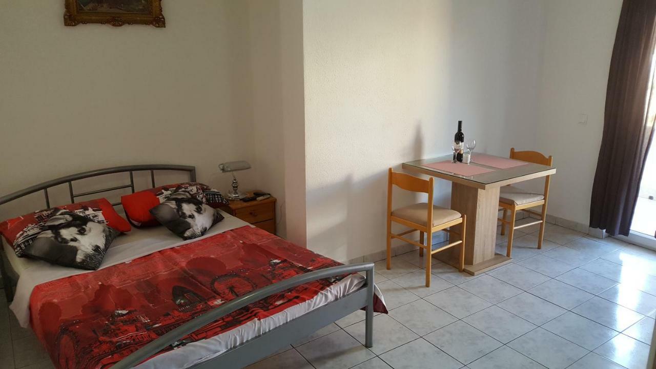 Apartman Luka Apartment Vodice Luaran gambar