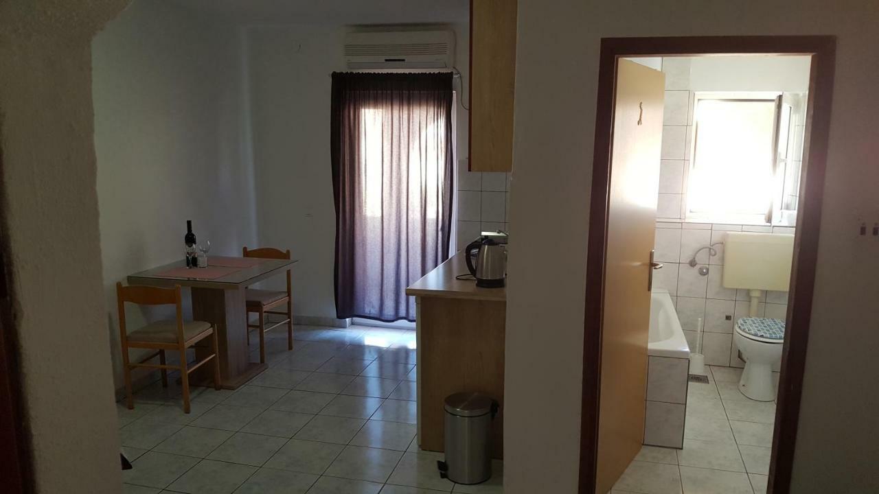 Apartman Luka Apartment Vodice Luaran gambar