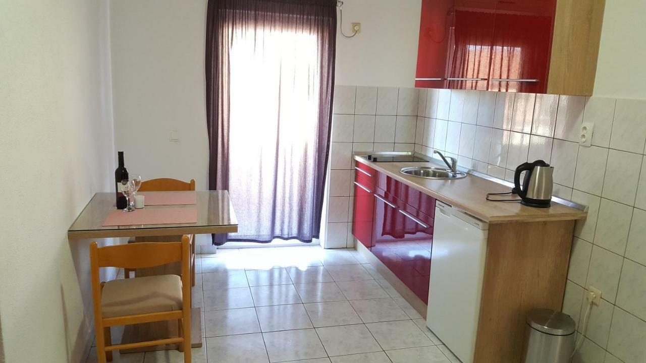 Apartman Luka Apartment Vodice Luaran gambar